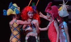 Foto de la galería: Los talentos de la Escuela de Comedia Musical brillaron en el Montoya