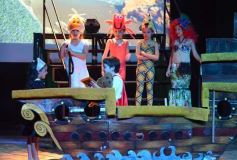 Foto de la galería: Los talentos de la Escuela de Comedia Musical brillaron en el Montoya