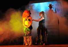 Foto de la galería: Los talentos de la Escuela de Comedia Musical brillaron en el Montoya