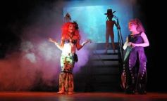 Foto de la galería: Los talentos de la Escuela de Comedia Musical brillaron en el Montoya