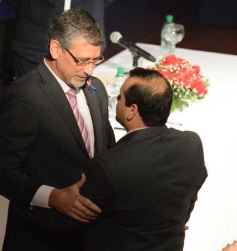 Foto de la galería: Entregaron los diplomas a las autoridades electas en Misiones