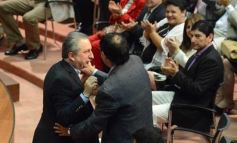 Foto de la galería: Entregaron los diplomas a las autoridades electas en Misiones