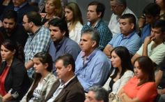 Foto de la galería: Entregaron los diplomas a las autoridades electas en Misiones