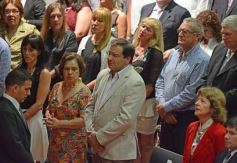 Foto de la galería: Entregaron los diplomas a las autoridades electas en Misiones