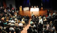 Foto de la galería: Entregaron los diplomas a las autoridades electas en Misiones