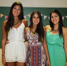 Foto de la galería: Tres amigas festejaron su ingreso al mundo periodístico