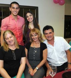 Foto de la galería: Tres amigas festejaron su ingreso al mundo periodístico