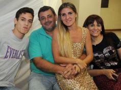 Foto de la galería: Tres amigas festejaron su ingreso al mundo periodístico