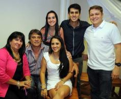 Foto de la galería: Tres amigas festejaron su ingreso al mundo periodístico