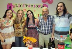 Foto de la galería: Tres amigas festejaron su ingreso al mundo periodístico