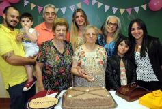 Foto de la galería: Tres amigas festejaron su ingreso al mundo periodístico