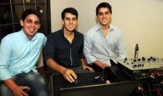 Foto de la galería: Tres amigas festejaron su ingreso al mundo periodístico