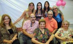 Foto de la galería: Tres amigas festejaron su ingreso al mundo periodístico