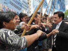 Foto de la galería: Día histórico: asumieron el nuevo gobernador y su vice, Passalacqua y Herrera Ahuad