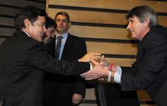 Foto de la galería: Día histórico: asumieron el nuevo gobernador y su vice, Passalacqua y Herrera Ahuad