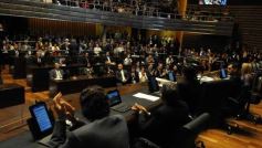 Foto de la galería: Día histórico: asumieron el nuevo gobernador y su vice, Passalacqua y Herrera Ahuad