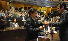 Foto de la galería: Día histórico: asumieron el nuevo gobernador y su vice, Passalacqua y Herrera Ahuad