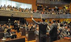 Foto de la galería: Día histórico: asumieron el nuevo gobernador y su vice, Passalacqua y Herrera Ahuad