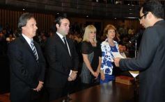 Foto de la galería: Día histórico: asumieron el nuevo gobernador y su vice, Passalacqua y Herrera Ahuad