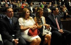 Foto de la galería: Día histórico: asumieron el nuevo gobernador y su vice, Passalacqua y Herrera Ahuad