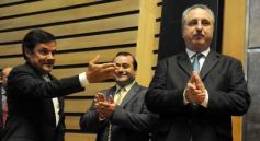 Sixto Fotografías. Sociedad. Cámara de Diputados - Día histórico: asumieron el nuevo gobernador y su vice, Passalacqua y Herrera Ahuad