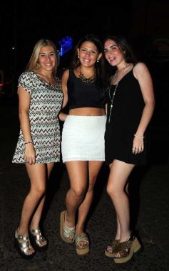 Foto de la galería: El calorcito ya se vive a pleno en El Fogón