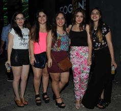 Foto de la galería: El calorcito ya se vive a pleno en El Fogón