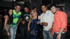 Foto de la galería: El calorcito ya se vive a pleno en El Fogón