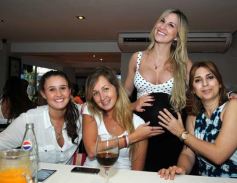 Foto de la galería: Nito y Romina, esperando a Francesco