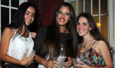 Sixto Fotografías. Sociedad. Varios - Las caminatas de siempre y la cosecha de sonrisas