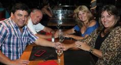 Foto de la galería: Noche de sábado en el segundo tramo de la costanera, diversión asegurada