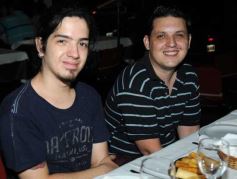 Foto de la galería: Noche de sábado en el segundo tramo de la costanera, diversión asegurada