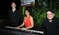 Foto de la galería: Noche de sábado en el segundo tramo de la costanera, diversión asegurada