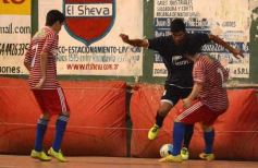Foto de la galería: Los Facheros, a un paso de gritar campeón nuevamente en el futsal