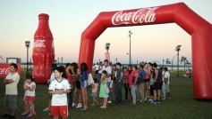 Foto de la galería: Coca Cola celebró en Posadas los 100 años de su envase de vidrio
