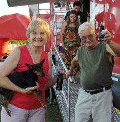 Foto de la galería: Coca Cola celebró en Posadas los 100 años de su envase de vidrio