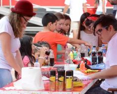 Foto de la galería: Coca Cola celebró en Posadas los 100 años de su envase de vidrio