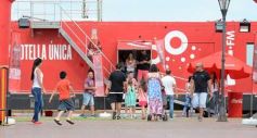 Foto de la galería: Coca Cola celebró en Posadas los 100 años de su envase de vidrio