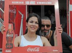 Foto de la galería: Coca Cola celebró en Posadas los 100 años de su envase de vidrio