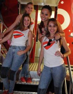 Foto de la galería: Coca Cola celebró en Posadas los 100 años de su envase de vidrio