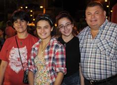 Foto de la galería: Coca Cola celebró en Posadas los 100 años de su envase de vidrio