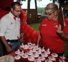 Foto de la galería: Coca Cola celebró en Posadas los 100 años de su envase de vidrio
