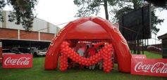 Foto de la galería: Coca Cola celebró en Posadas los 100 años de su envase de vidrio