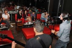 Foto de la galería: Cena, recital en vivo y mucha diversión