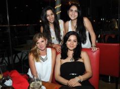 Foto de la galería: Cena, recital en vivo y mucha diversión