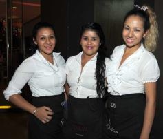 Foto de la galería: Cena, recital en vivo y mucha diversión