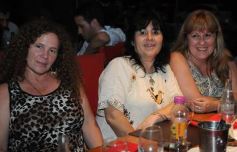 Foto de la galería: Cena, recital en vivo y mucha diversión