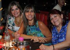 Foto de la galería: Cena, recital en vivo y mucha diversión