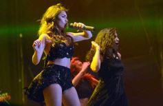 Foto de la galería: Los fuegos artificiales y luego el recital de Lali, inolvidable