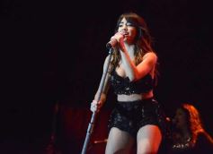 Foto de la galería: Los fuegos artificiales y luego el recital de Lali, inolvidable